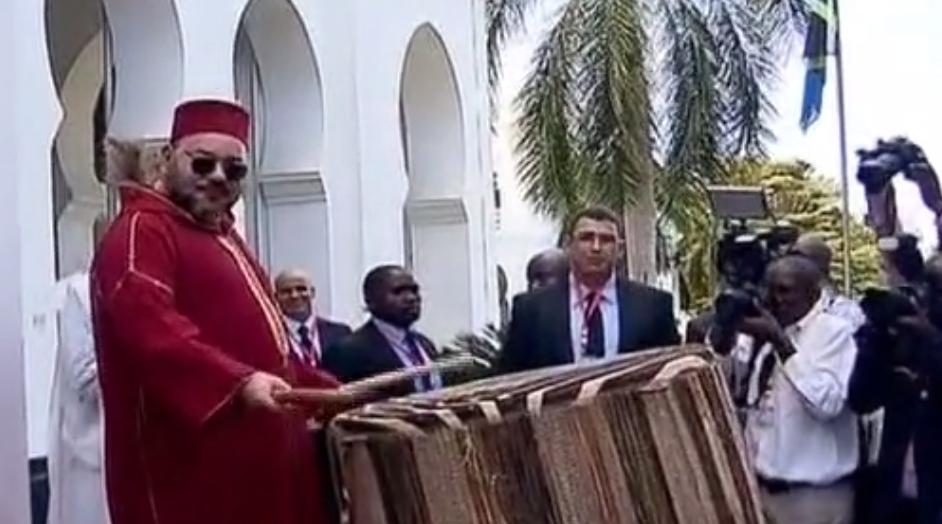 فيديو: الملك يحتفل بالفن التنزاني في العاصمة دار السلام