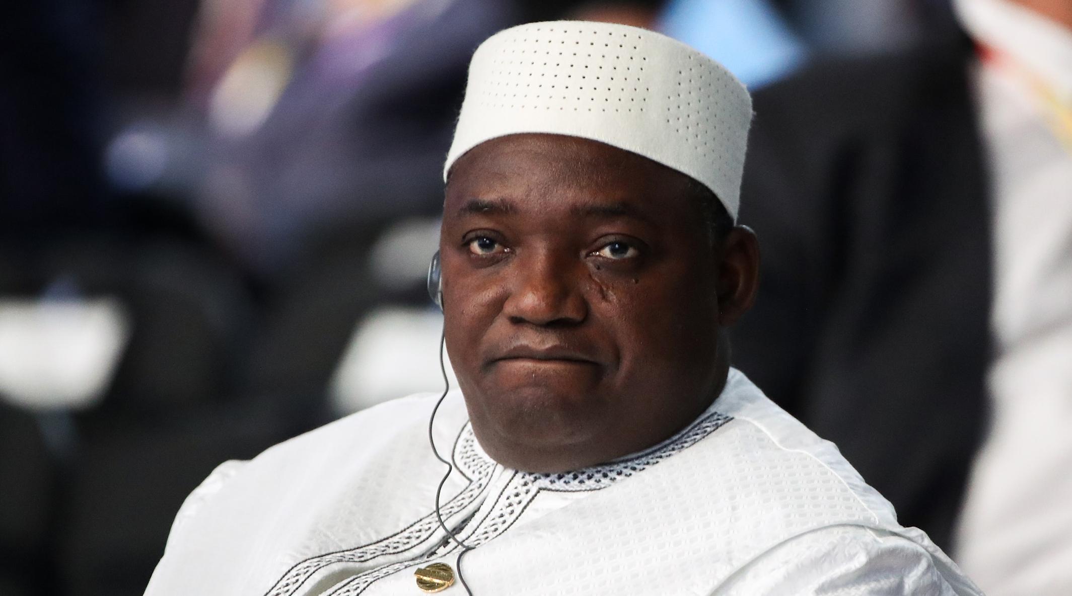 Gambie: Le président sortant Adama Barrow candidat à l’élection présidentielle du …